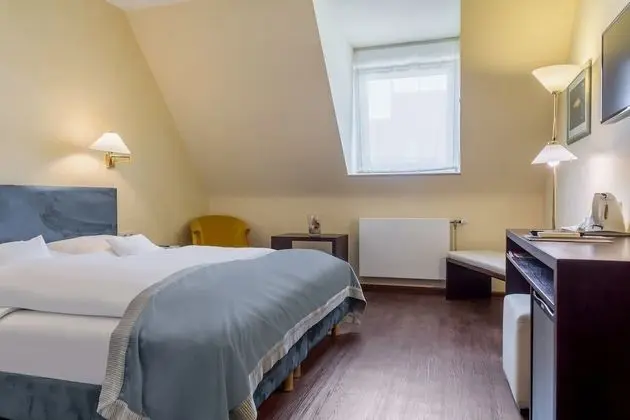 Comfort Tek Büyük Yataklı Oda