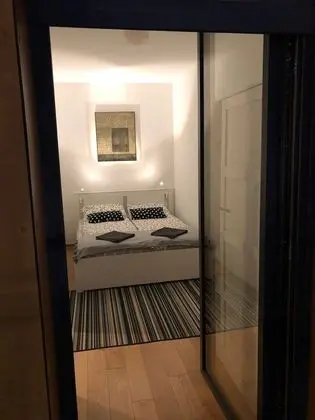 Superior Apart Daire, Avlu Manzaralı