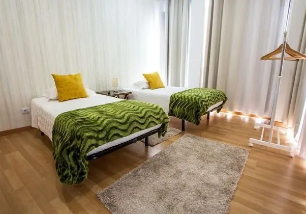 İki Ayrı Yataklı Oda, Ortak Banyo, Şehir Manzaralı (2)