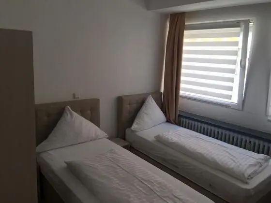 Tek Büyük veya İki Ayrı Yataklı Oda