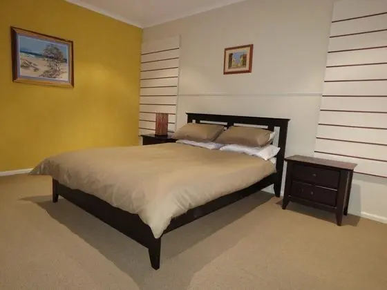 Ev, 5 Yatak Odası (3 Queen, 1TriBunk, 2 Single & 2 Futon)