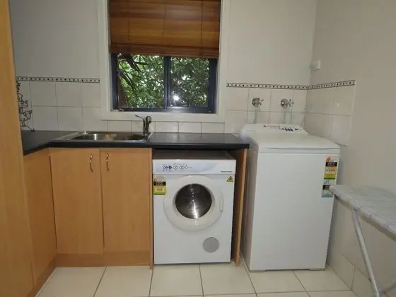 Ev, 5 Yatak Odası (3 Queen, 1TriBunk, 2 Single & 2 Futon)