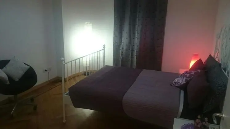 Tek Kişilik Oda, Ortak Banyo