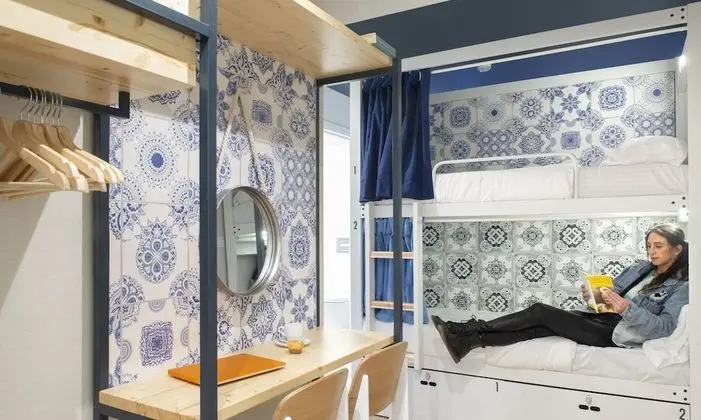 Ortak Ranzalı Oda, Karma Ranzalı Oda (1 bed in 4-bed dorm)