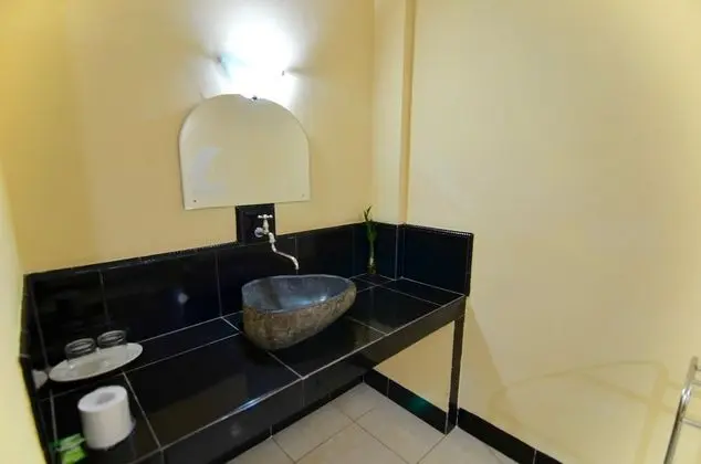 Superior Tek Büyük veya İki Ayrı Yataklı Oda