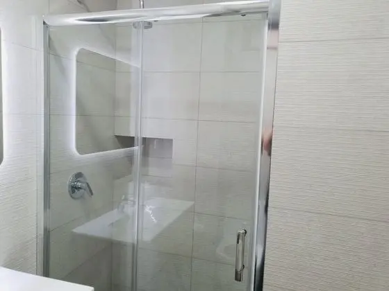 Apart Daire, 1 En Büyük (King) Boy Yatak