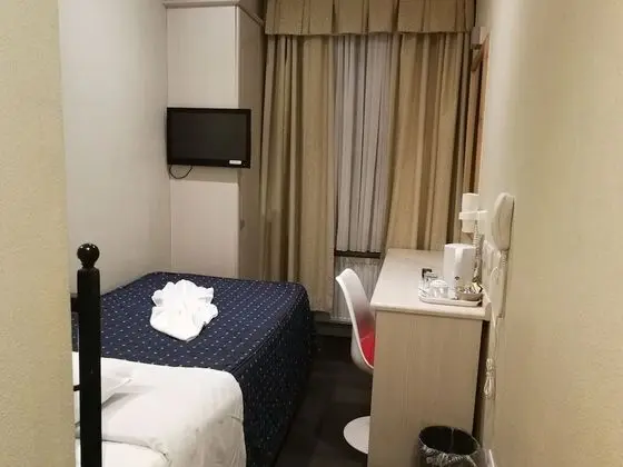 Standard Tek Kişilik Oda, Banyolu/Duşlu
