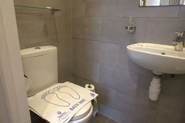Standard Tek Kişilik Oda, Ortak Banyo