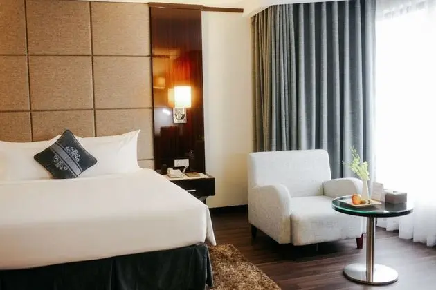 Deluxe Büyük Yataklı Tek Kişilik Oda, 1 En Büyük (King) Boy Yatak, Koy Manzaralı