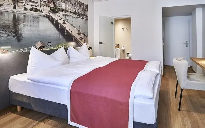 Classic Tek Büyük Yataklı Oda (Cosy)