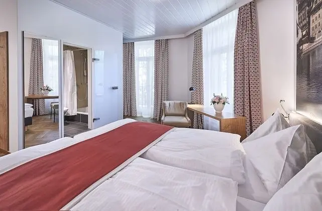Classic Tek Büyük Yataklı Oda (Cosy)