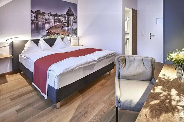 Classic Tek Büyük Yataklı Oda (Cosy)