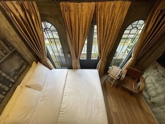 Loft Premier