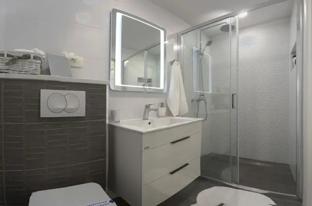 Deluxe Double rooms, shared terrace