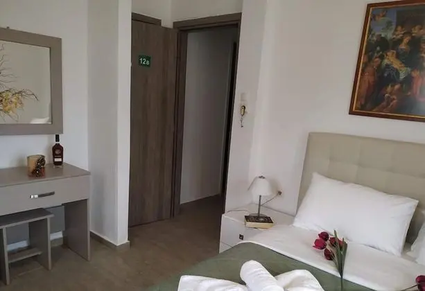Deluxe İki Ayrı Yataklı Oda, Havuz Manzaralı