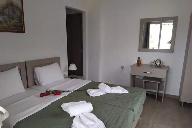 Deluxe İki Ayrı Yataklı Oda, Havuz Manzaralı