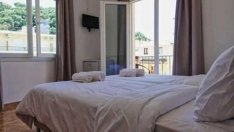 Deluxe İki Ayrı Yataklı Oda, Havuz Manzaralı