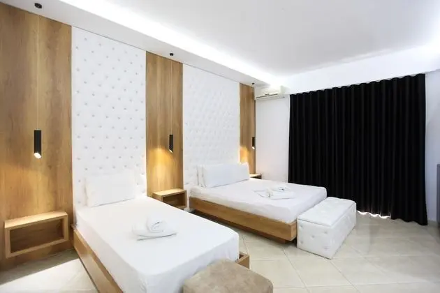 Deluxe Üç Kişilik Oda