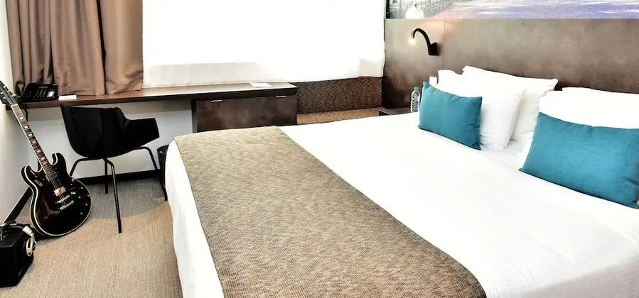 Classic Tek Büyük veya İki Ayrı Yataklı Oda