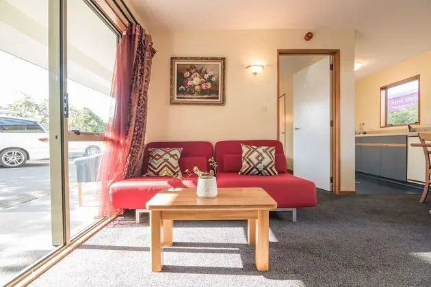 Süit, 1 Yatak Odası (1 Queen and 1 Twin Bed)