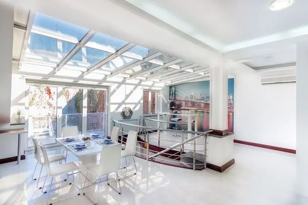 Luxury Two-Bedroom Apartment with Balcony