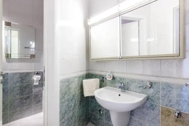 Luxury Two-Bedroom Apartment with Balcony