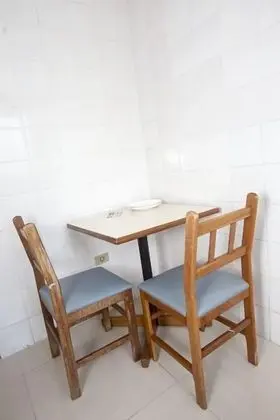 Üç Kişilik Oda