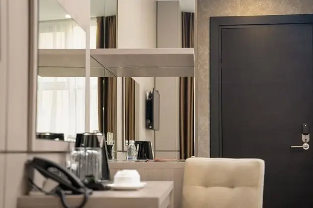 Comfort Tek Büyük Yataklı Oda