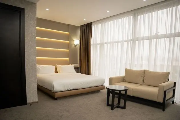 Comfort Tek Büyük Yataklı Oda