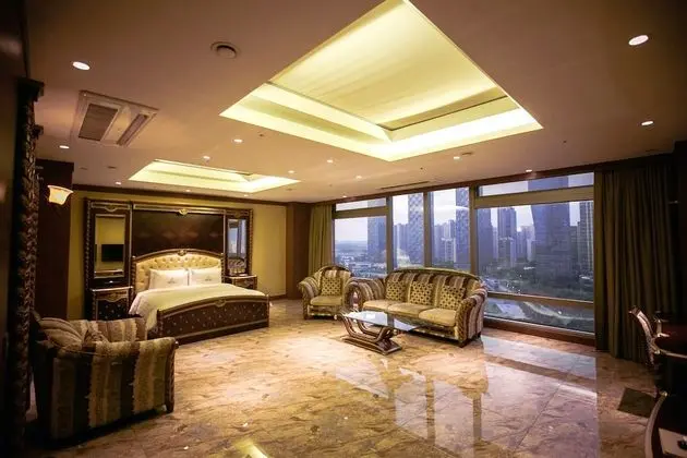 Park Suite