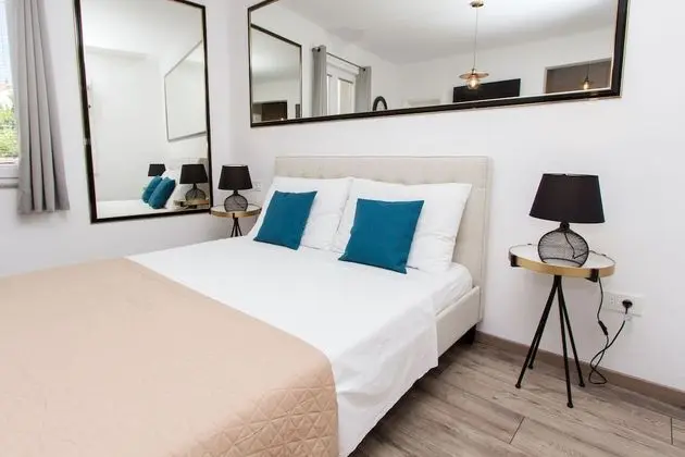 Superior Stüdyo, Balkon, Park Manzaralı