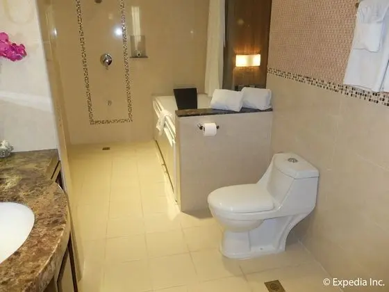 Jacuzzi Suite