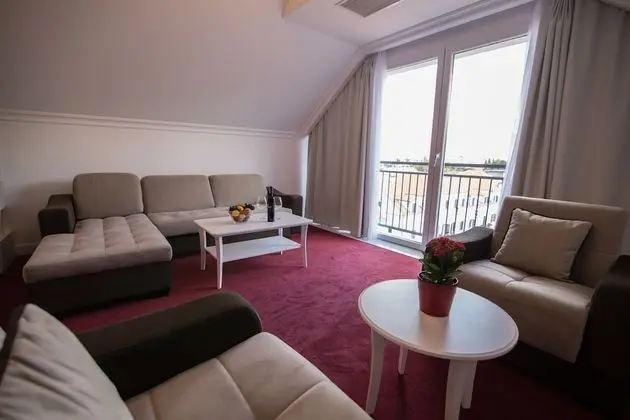 Deluxe Tek Büyük veya İki Ayrı Yataklı Oda, Şehir Manzaralı