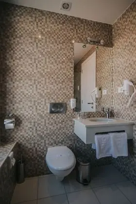 Standard Tek Büyük veya İki Ayrı Yataklı Oda