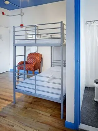 Ortak Ranzalı Oda, Özel Banyo (1 Bunk Bed in 2 Bed Shared Dorm)