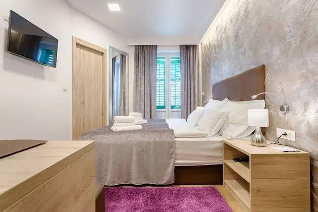 Deluxe Tek Büyük Yataklı Oda, Balkon