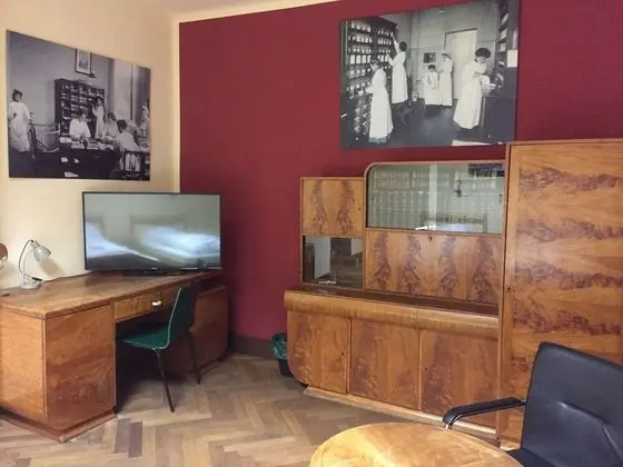 Basic İki Ayrı Yataklı Oda, Ortak Banyo