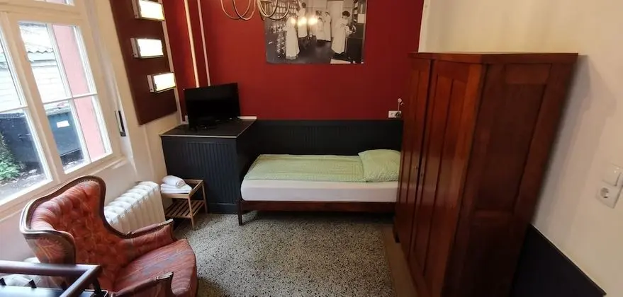 Basic Tek Kişilik Oda, 1 Tek Kişilik Yatak, Ortak Banyo
