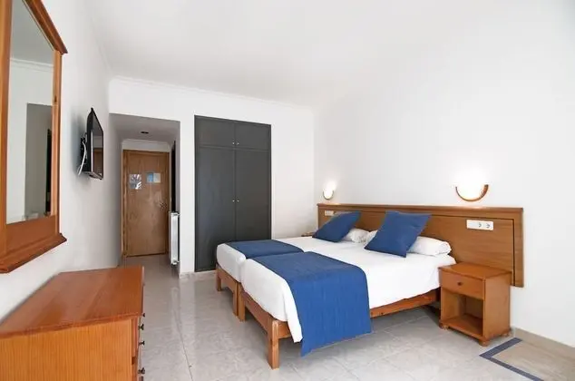 İki Ayrı Yataklı Oda (3 Adults)