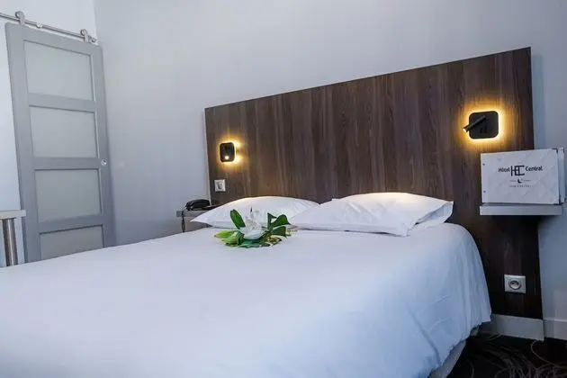 Comfort Tek Büyük Yataklı Oda