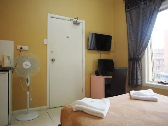 Standard Oda, Küçük Mutfak (Double Ensuite)