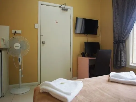 Standard Oda, Küçük Mutfak (Double Ensuite)