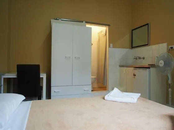 Standard Oda, Küçük Mutfak (Double Ensuite)