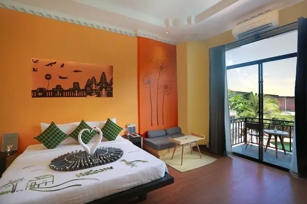 Executive Tek Büyük Yataklı Oda, Balkon, Havuz Manzaralı (Privilege)
