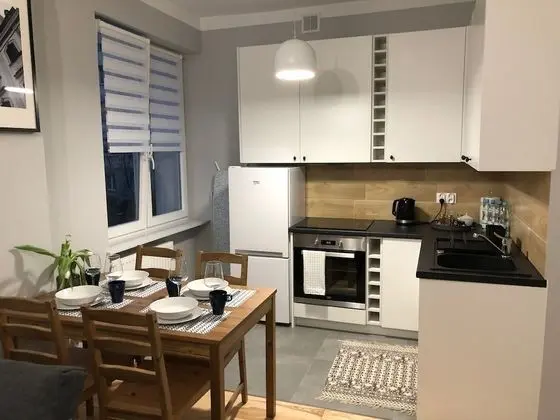 Comfort Apart Daire, 1 Büyük (Queen) Boy Yatak ve Çekyat, Mutfak, Avlu Manzaralı