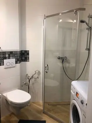 Comfort Apart Daire, 1 Büyük (Queen) Boy Yatak ve Çekyat, Mutfak, Avlu Manzaralı