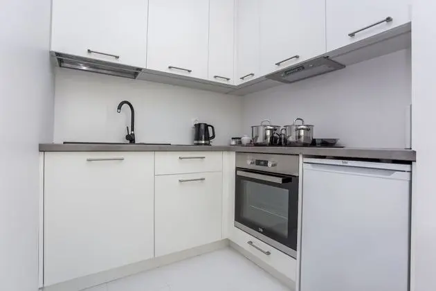 Comfort Apart Daire, 1 Yatak Odası, Küçük Mutfak, Bahçe Manzaralı