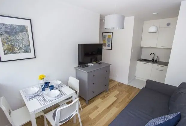 Comfort Apart Daire, 1 Yatak Odası, Küçük Mutfak, Bahçe Manzaralı