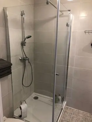 Comfort Apart Daire, 1 Yatak Odası, Mutfak, Avlu Manzaralı