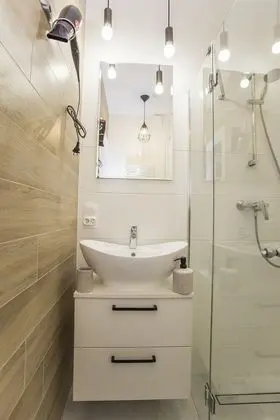 Comfort Apart Daire, 1 Yatak Odası, Mutfak, Şehir Manzaralı
